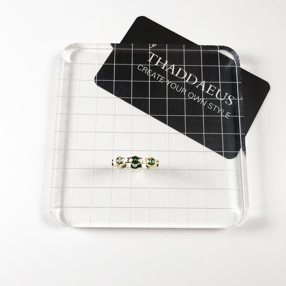 Band Ring Golden Green Stone Brand New Europe Style Glam Fashion Jewelry For Women Men Gift In 925 Sterling Silver