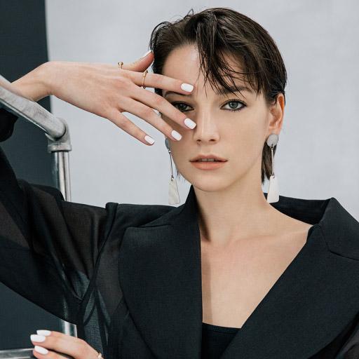 Perfect White (Square)