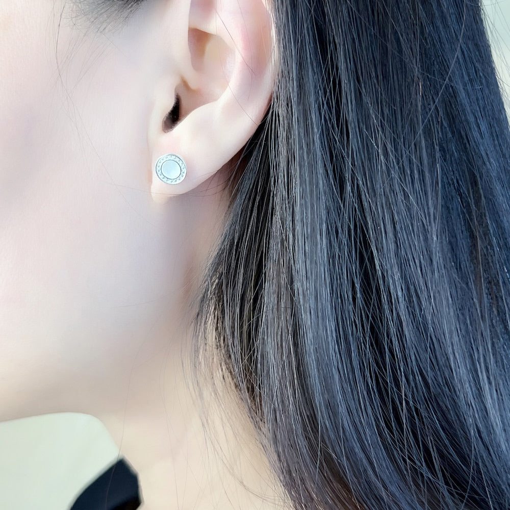 Round Shell Studs Earrings Romantic Pure 925 Sterling Silver Jewerly Gift For Women