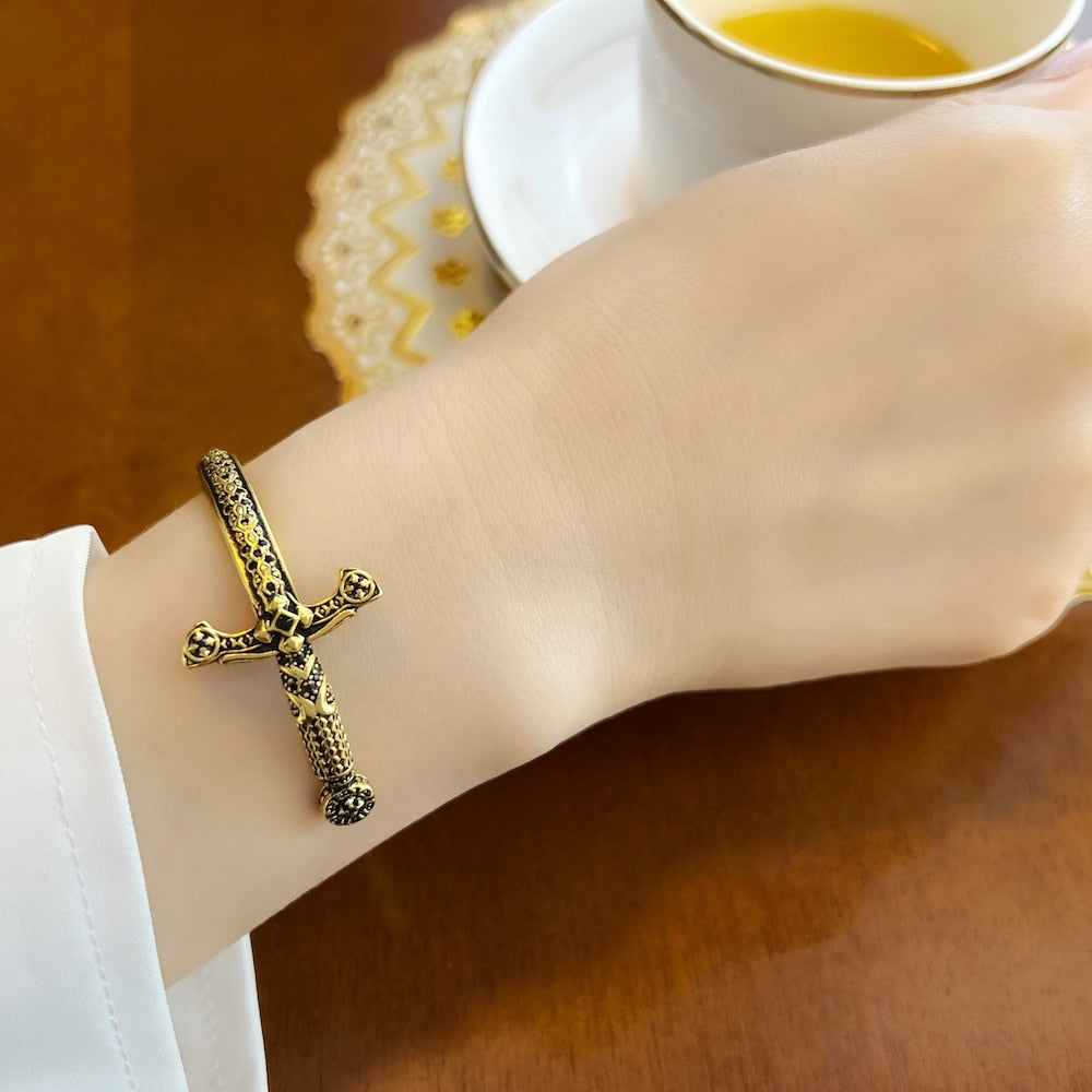 Golden Royal Ornamentation Sword Bracelet Bangle Fine Jewelry For Women Men,2022 Brand New Sterling 925 Silver Vintage Gift
