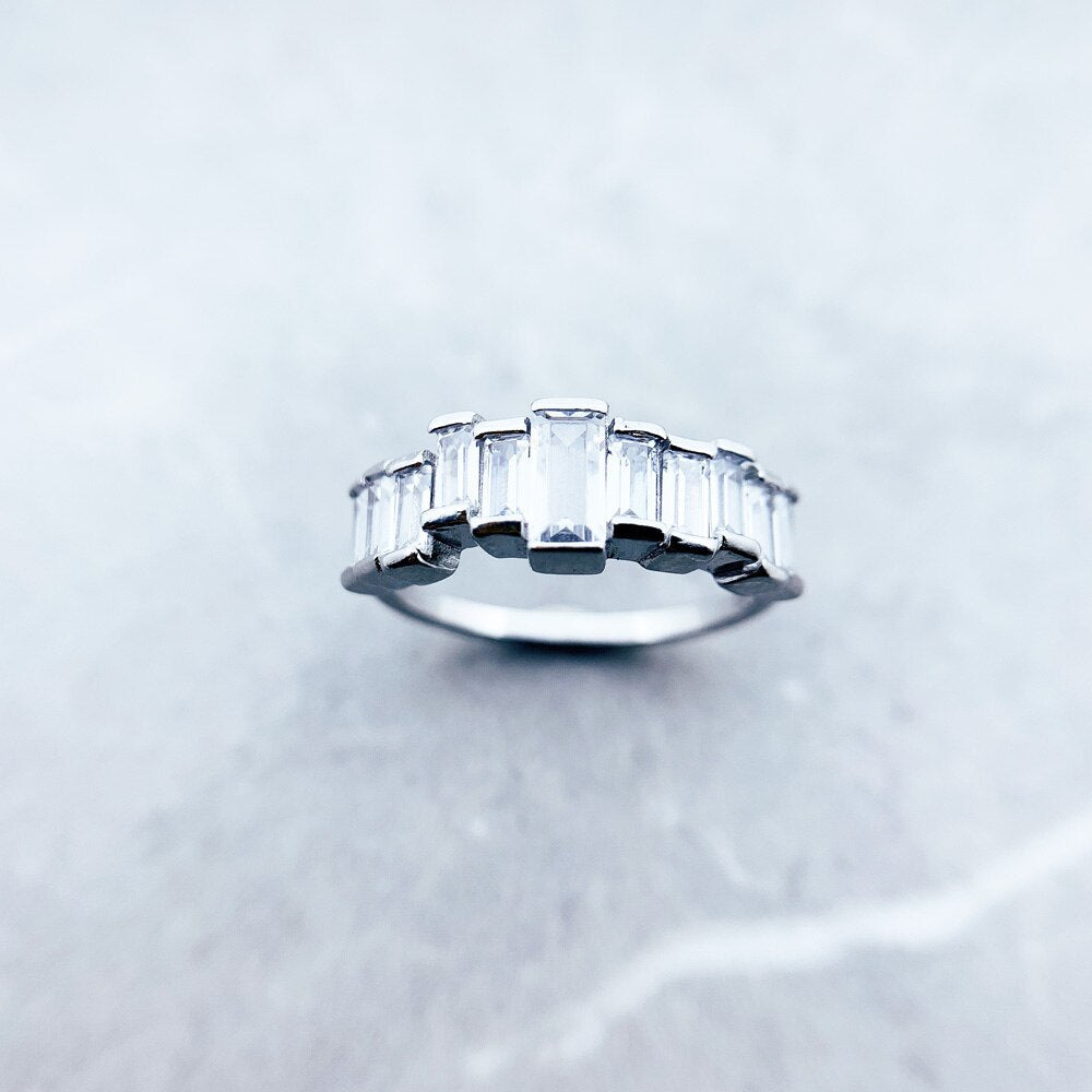 Ring White Stones Baguette Cut Europe Style Glam Fine Jewelry For Women,2022 Brand New Gift In 925 Sterling Silver