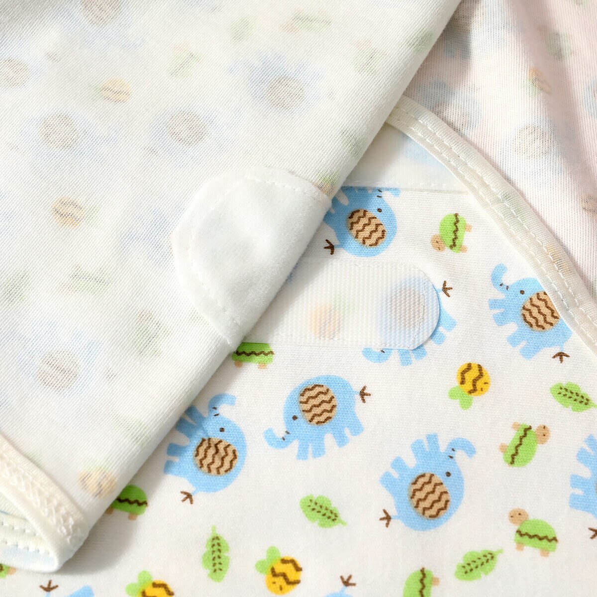 hibobi 2Pcs Cotton Soft Baby Sleeping Cartoon Printed with Bear Ears Hat Design Swaddle Bags for Newborn Infant Wrap Blanket