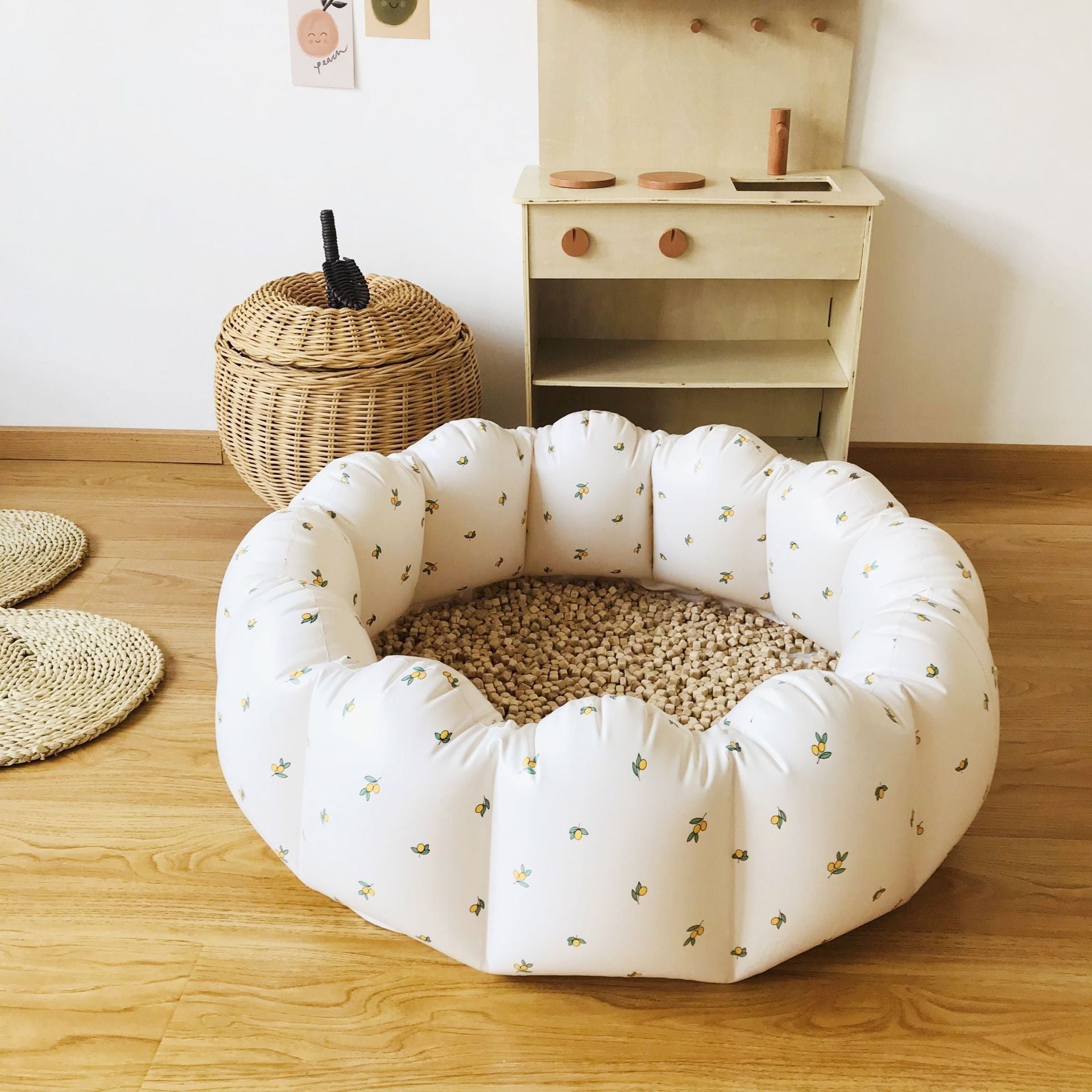 Infant Paddling Pool for Babies Bath Tubs Inflatable Round Swimming Pools Baby Kids Soft PVC Petal Household Outdoor Bath Shower