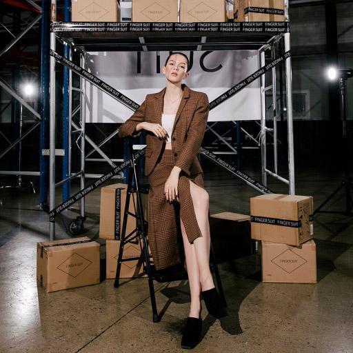 Perfect Black (Coffin)