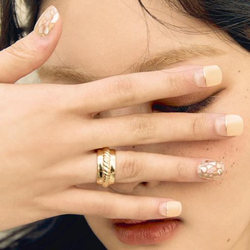 N Adelio - VANITY TABLE