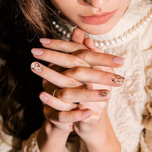 N Audrey - VANITY TABLE