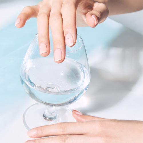 N Basic Nails No.10 - VANITY TABLE