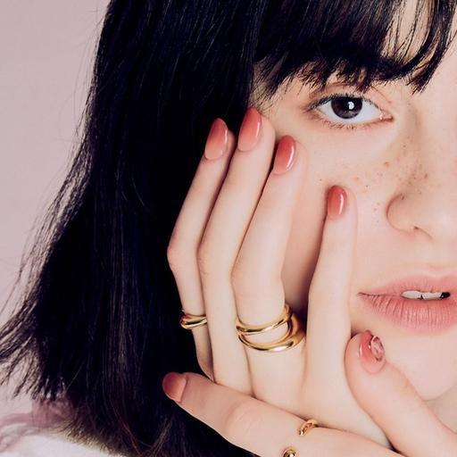 N Crema - VANITY TABLE