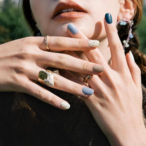 N Hazel - VANITY TABLE