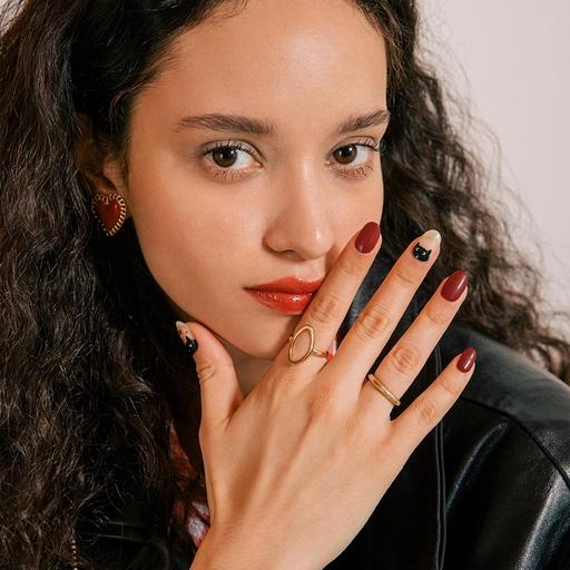 N KiKi - VANITY TABLE