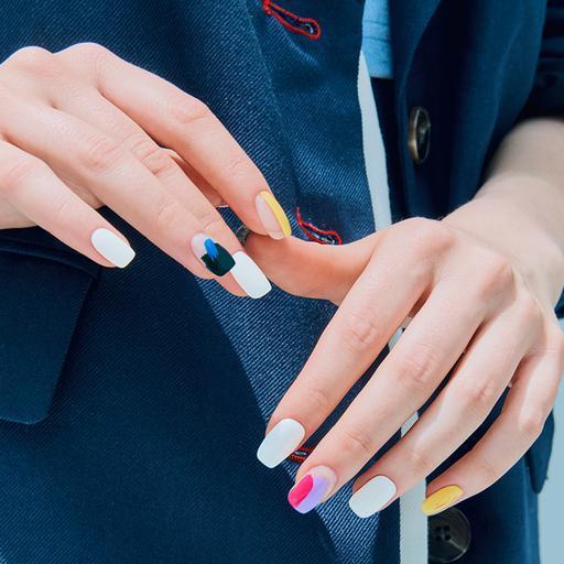 N Me, Myself and I - VANITY TABLE