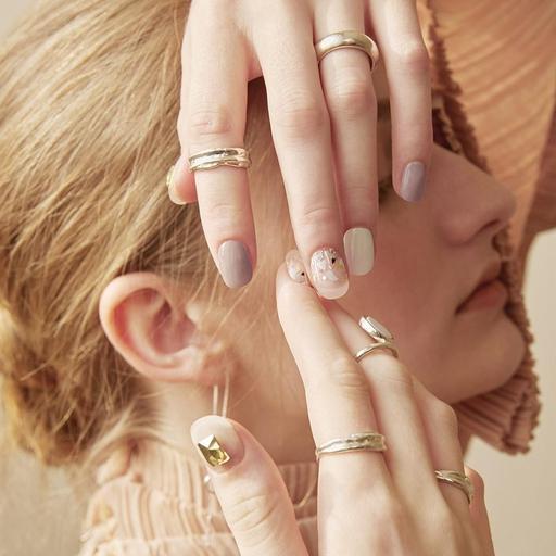 N Milk Tea - VANITY TABLE