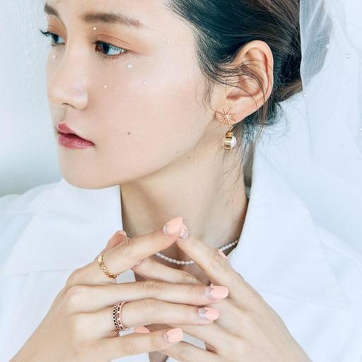 N Petal - VANITY TABLE