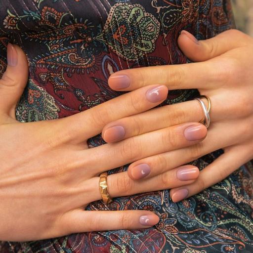 N PM 06:00 - VANITY TABLE