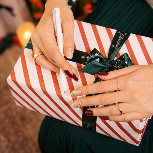 N Poinsettia - VANITY TABLE