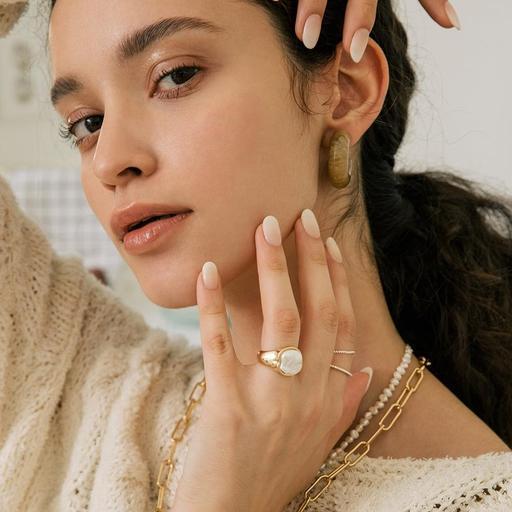 N Pure - VANITY TABLE