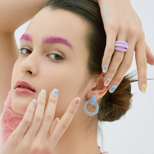 N Emoji - VANITY TABLE