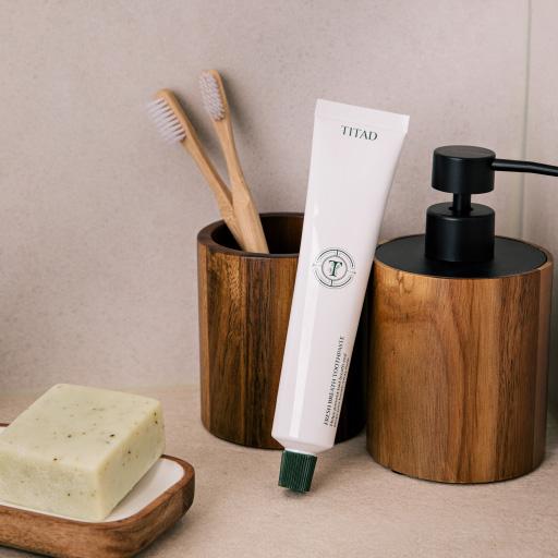 TITAD Fresh Breath Toothpaste - VANITY TABLE